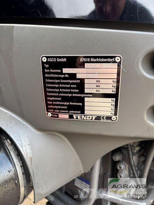 Fendt 933 VARIO S4 Traktorji