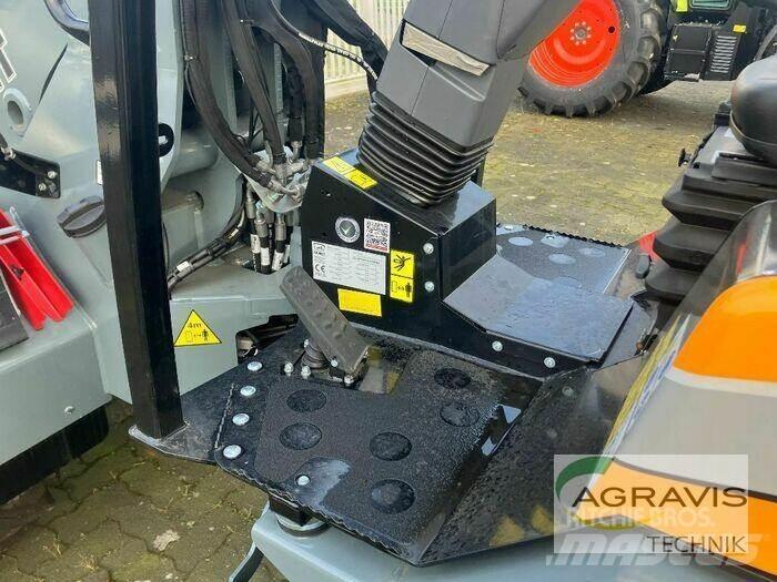 GiANT G3500 Kolesni nakladalci