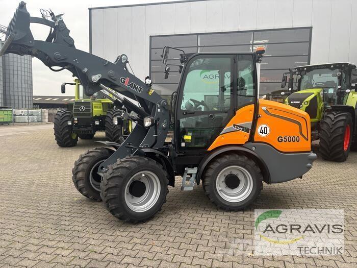 GiANT G5000 Kolesni nakladalci