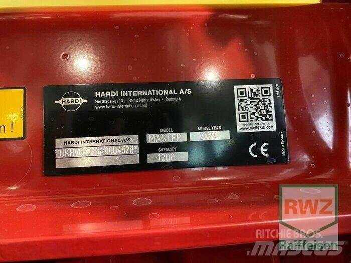 Hardi MASTER PRO 1200 Vlečne škropilnice