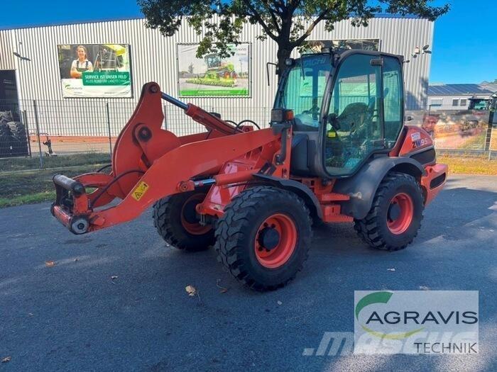 Hitachi ZW 95 Kolesni nakladalci