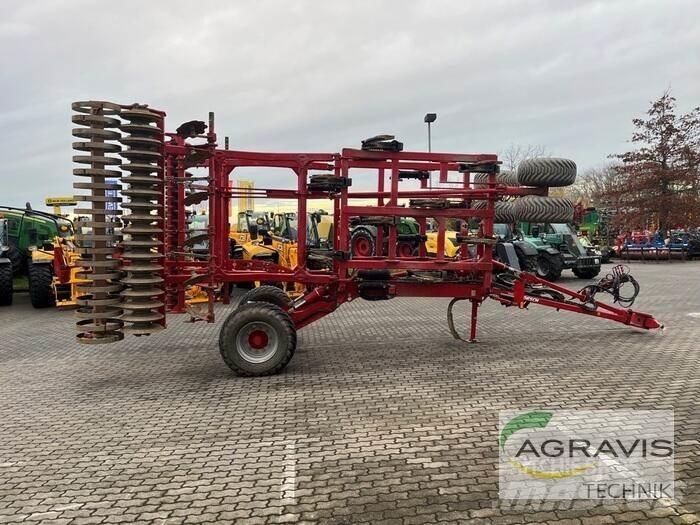 Horsch TERRANO 6.4 GX Priključki za pripravo tal (plugi, brane)