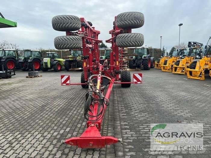 Horsch TERRANO 6.4 GX Priključki za pripravo tal (plugi, brane)