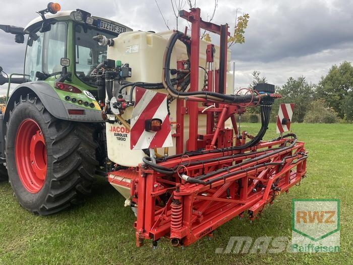 Jacoby EuroLux 1200 Vlečne škropilnice