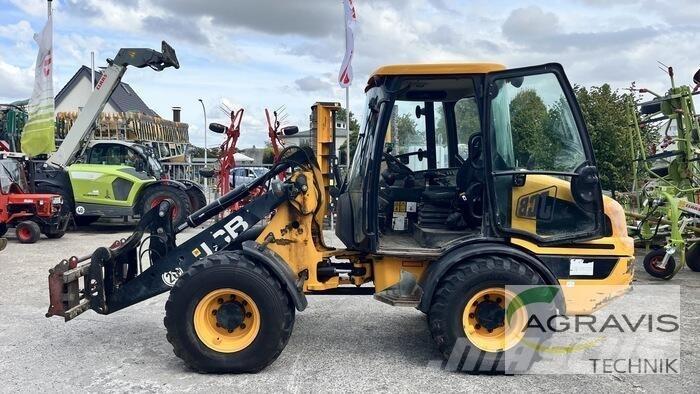 JCB 407 T4 Kolesni nakladalci