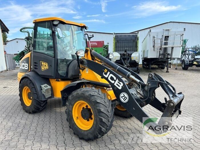 JCB 409 Kolesni nakladalci