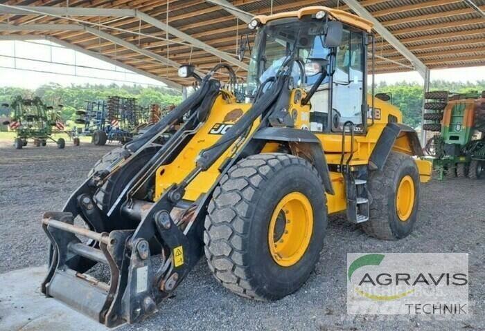 JCB 437 HT Kolesni nakladalci