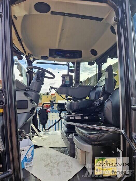 JCB FASTRAC 4220 Traktorji