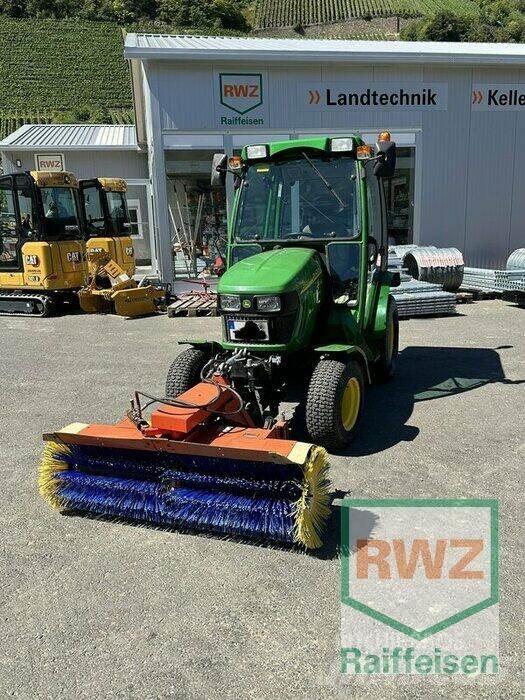 John Deere 2320 Manjši traktorji