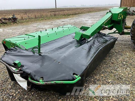 John Deere 328 A Kosilnice