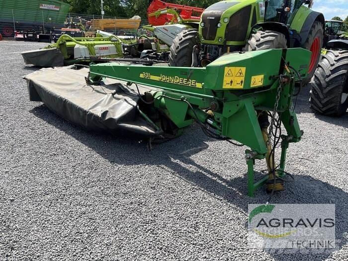 John Deere 331 Kosilnice