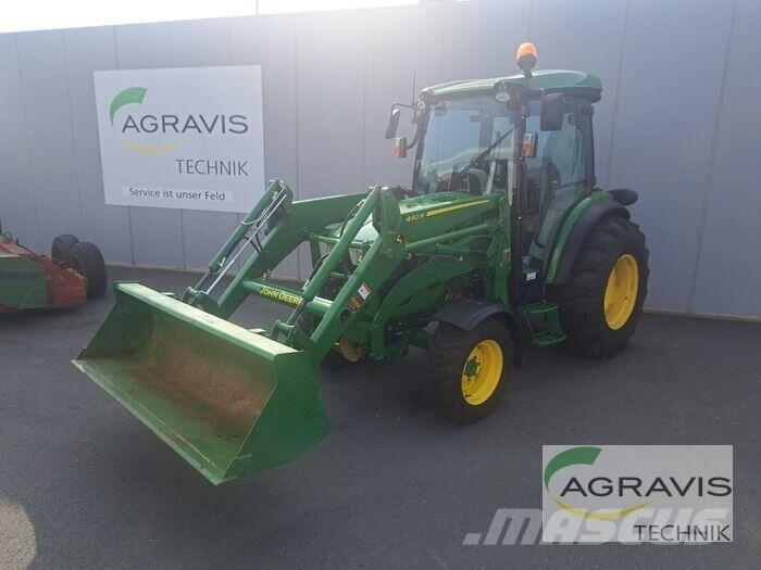 John Deere 4066 R Traktorji