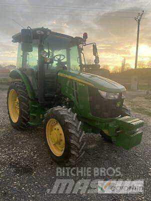 John Deere 5100R Traktorji