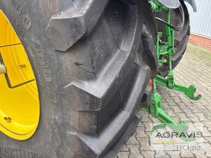John Deere 7310 R Traktorji