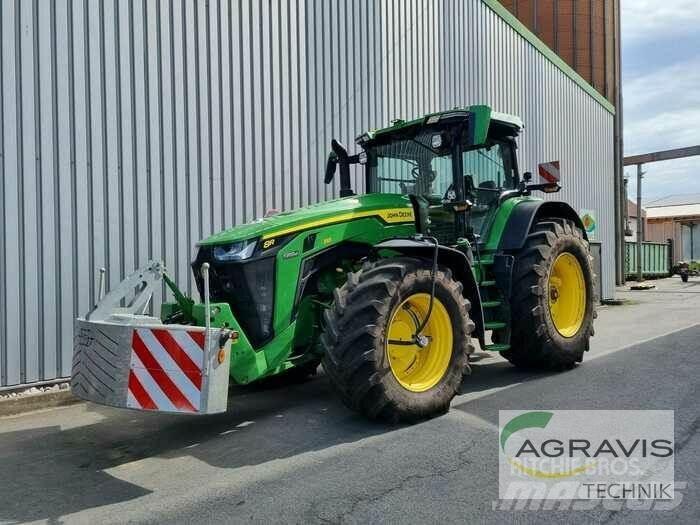 John Deere 8310 R Traktorji