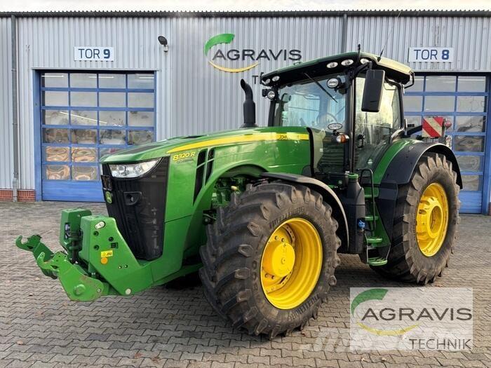 John Deere 8320 R Traktorji