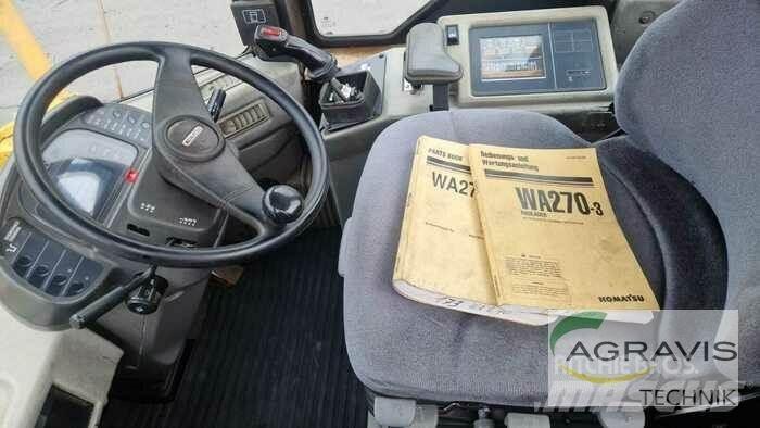 Komatsu WA 270-8 Kolesni nakladalci