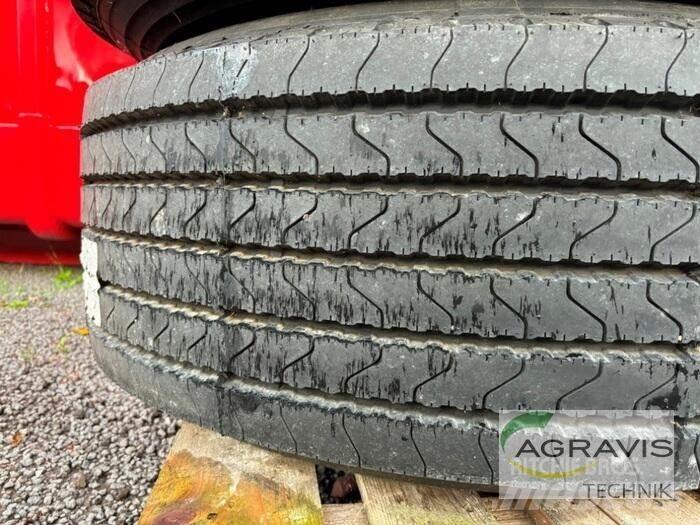  KR 425/65 R 22,5 Gume, kolesa in platišča