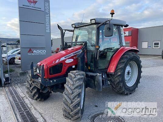 Massey Ferguson 5455 Traktorji