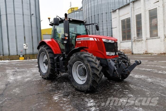 Massey Ferguson 7726 Traktorji