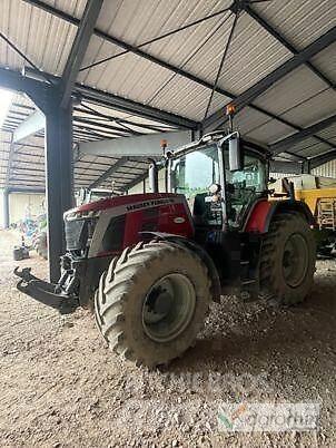 Massey Ferguson 8S245 Traktorji