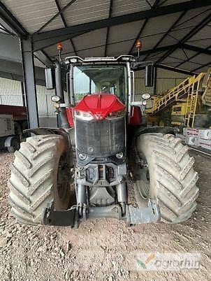 Massey Ferguson 8S245 Traktorji