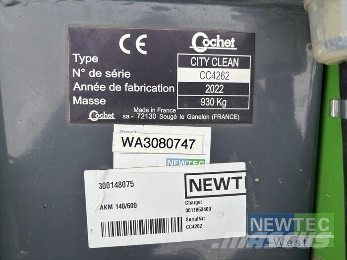 Matev AKM 140/600 Cestni pometači