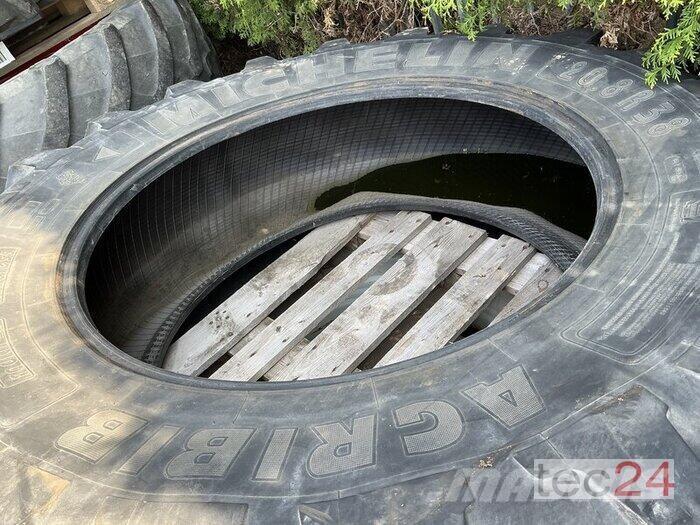 Michelin 20.8R38 Gume, kolesa in platišča