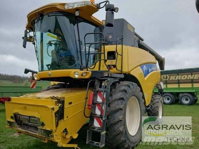 New Holland CR 9060 Kombajni