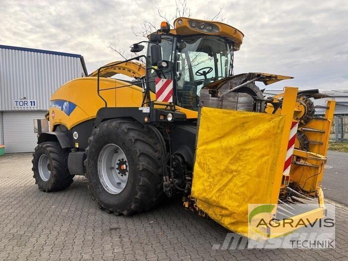 New Holland FR 9060 Stroji za krmo na lastni pogon