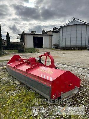 Omarv CUNEO 320 Kosilnice za pašnike