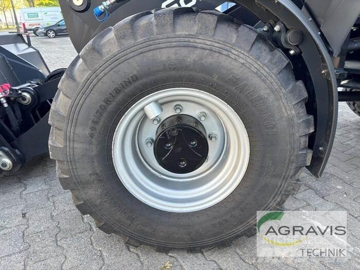Schäffer 5470 Z Kolesni nakladalci