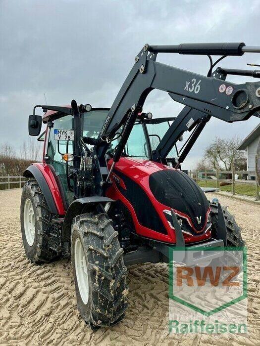 Valtra A75 Traktorji