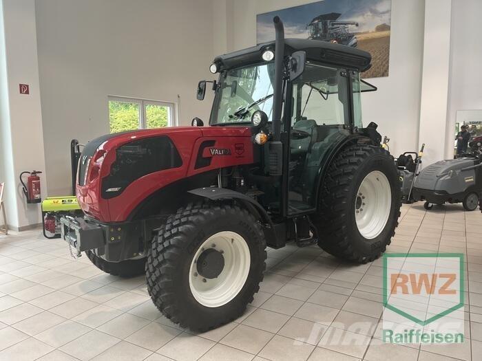 Valtra F105S 2D3 Traktorji