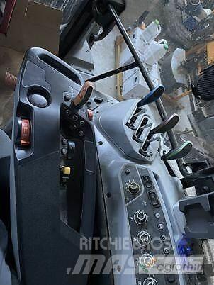Valtra G125 Traktorji