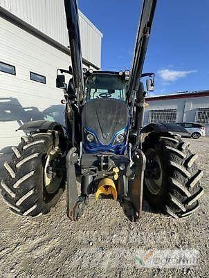 Valtra N134A Traktorji