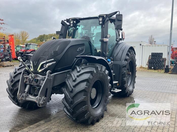 Valtra Q 305 1A9 Traktorji