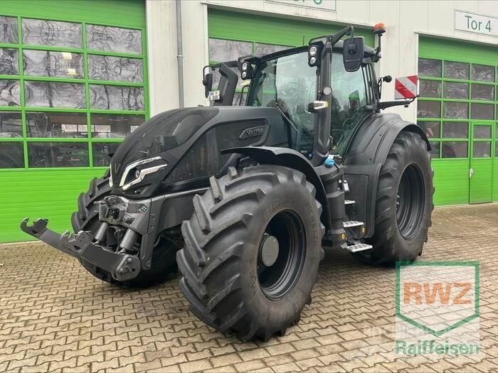 Valtra Q305 Traktorji