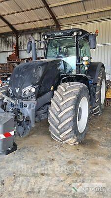 Valtra S354 Traktorji