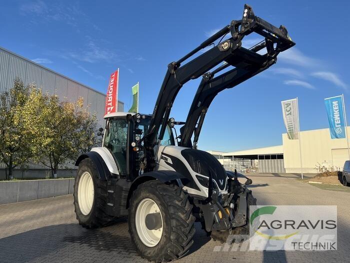 Valtra T 174 A Traktorji