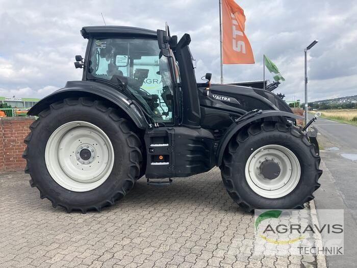 Valtra T 235 D Traktorji