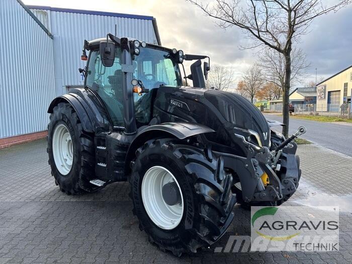 Valtra T 235 D Traktorji
