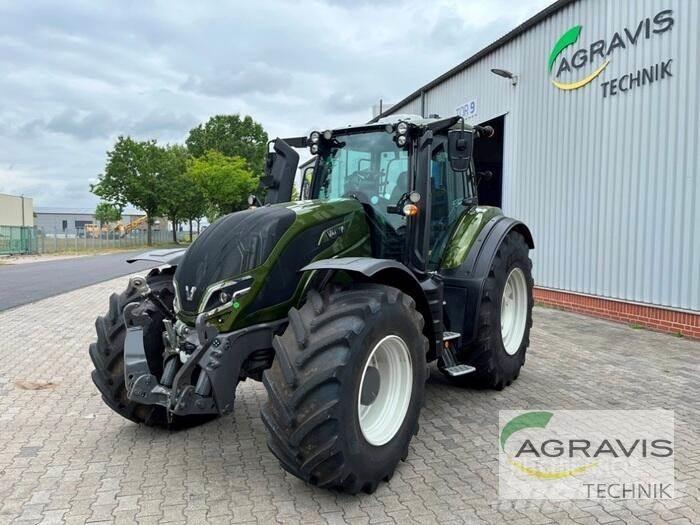 Valtra T 235 D 2A1 Traktorji