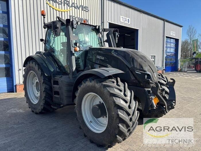 Valtra T 254 V VERSU Traktorji