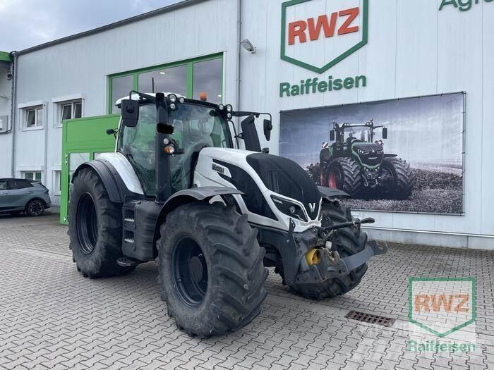 Valtra T234D Traktorji