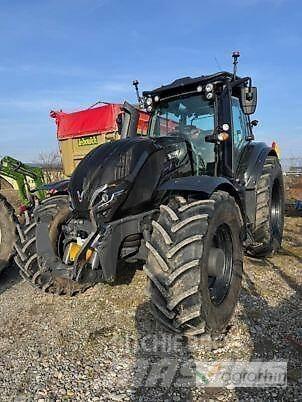 Valtra T235 Diect Traktorji