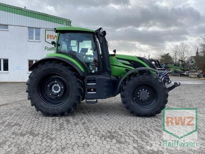 Valtra T235V Traktorji