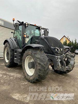 Valtra T254V Traktorji