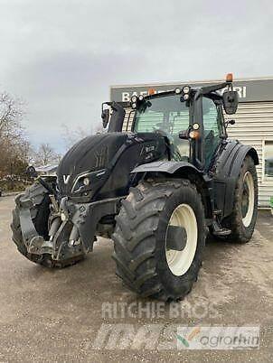 Valtra T254V Traktorji