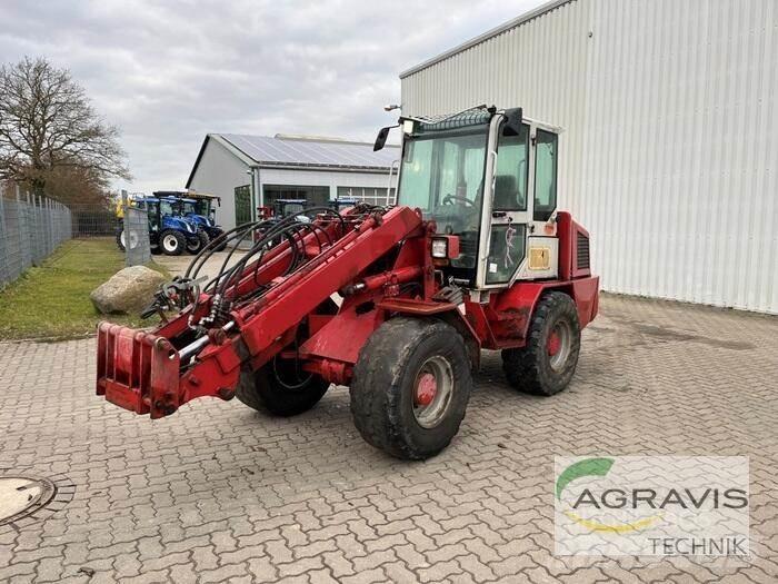 Weidemann 4004 Kolesni nakladalci